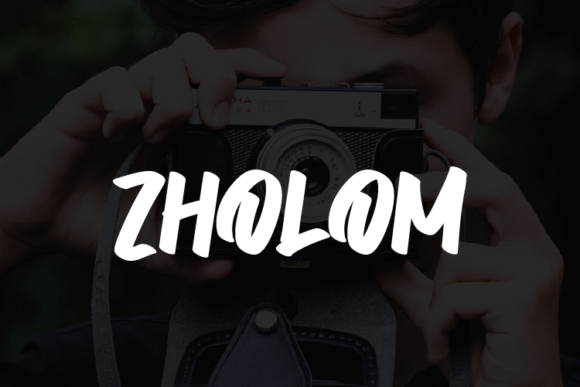 Zholom Typeface: Elegant Script for Crafters